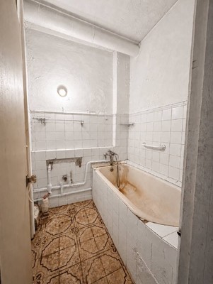 Продам двухкомнатную (2-комн.) квартиру, Ломоносовский пр-кт, 4к1, Москва г