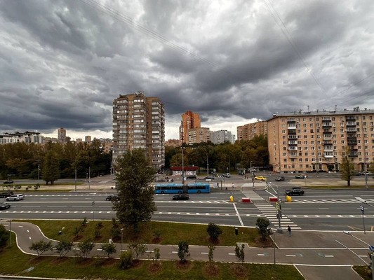 Продам двухкомнатную (2-комн.) квартиру, Ломоносовский пр-кт, 4к1, Москва г