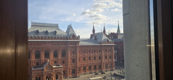 Продам двухкомнатную (2-комн.) квартиру, Охотный Ряд ул, 2, Москва г