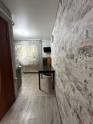 Продам трехкомнатную (3-комн.) квартиру, Лукина ул, 1А, Казань г