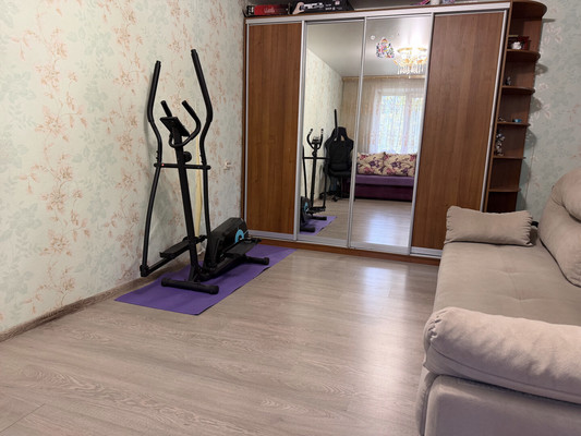 Продам трехкомнатную (3-комн.) квартиру, Лукина ул, 1А, Казань г