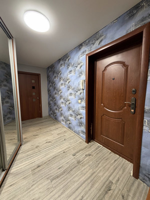 Продам трехкомнатную (3-комн.) квартиру, Лукина ул, 1А, Казань г
