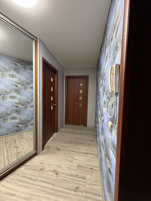 Продам трехкомнатную (3-комн.) квартиру, Лукина ул, 1А, Казань г