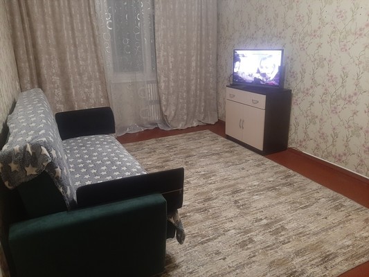 Сдам двухкомнатную (2-комн.) квартиру, 8 Марта ул, 26, Липецк г