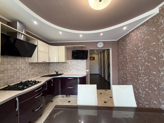 Продам двухкомнатную (2-комн.) квартиру, Романа Брянского ул, 6, Брянск г