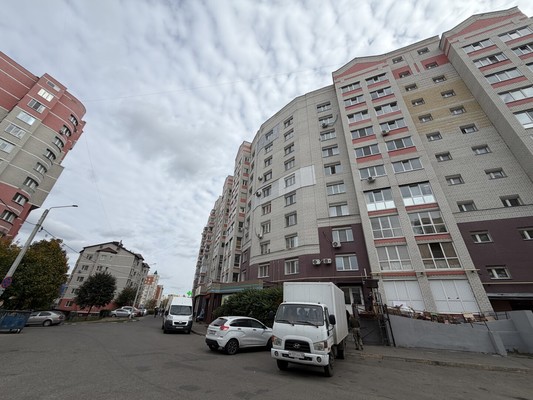Продам двухкомнатную (2-комн.) квартиру, Романа Брянского ул, 6, Брянск г