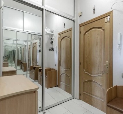 Продам трехкомнатную (3-комн.) квартиру, Аэропорта проезд, 11, Москва г