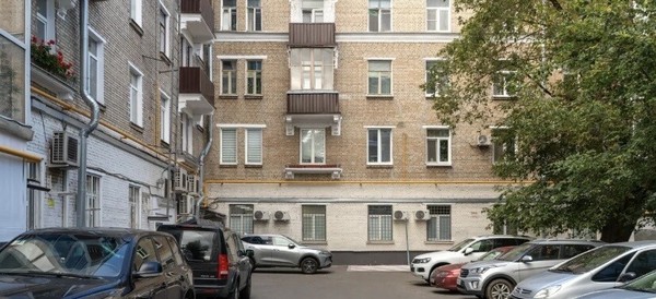 Продам трехкомнатную (3-комн.) квартиру, Аэропорта проезд, 11, Москва г