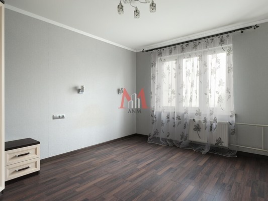 Продам многокомнатную квартиру, Маршала Захарова ул, 16к1 литера А, Санкт-Петербург г
