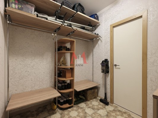 Продам многокомнатную квартиру, Маршала Захарова ул, 16к1 литера А, Санкт-Петербург г