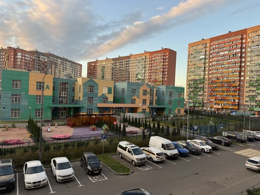 Продам двухкомнатную (2-комн.) квартиру, Свободы (Мирный мкр.) ул, 9, Мирный п
