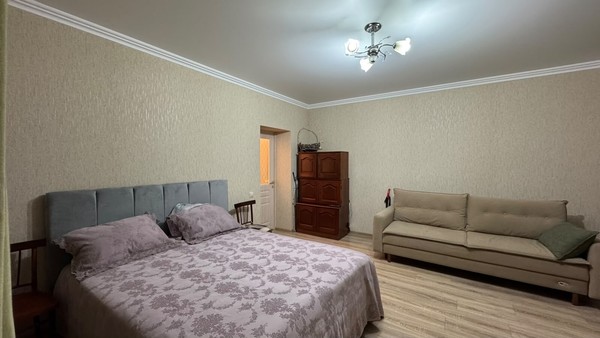 Продам однокомнатную (1-комн.) квартиру, Гагиш ул, 21, Эльбрус с