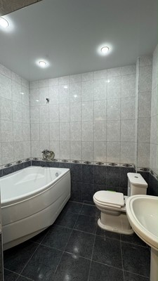 Продам однокомнатную (1-комн.) квартиру, Гагиш ул, 21, Эльбрус с