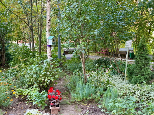 Продам трехкомнатную (3-комн.) квартиру, Ивовая ул, 6к2, Москва г