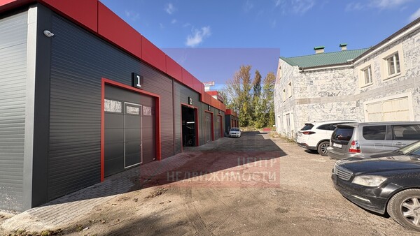 Продам коммерческое помещение 1 185 м2, 19-й (ПГК Лада тер) ряд, к 1, Калининград г