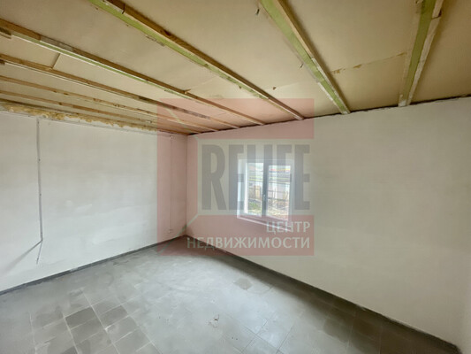 Продам коммерческое помещение 1 185 м2, 19-й (ПГК Лада тер) ряд, к 1, Калининград г