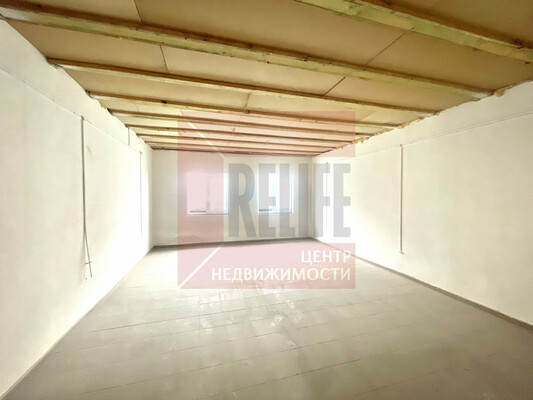 Продам коммерческое помещение 1 185 м2, 19-й (ПГК Лада тер) ряд, к 1, Калининград г