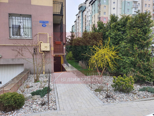 Продам коммерческое помещение 103,7 м2, Генерала Раевского ул, 11, Калининград г
