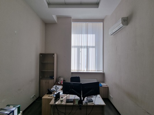 Сдам офисное помещение 2 388 м2, Льва Толстого ул, 35, Севастополь г