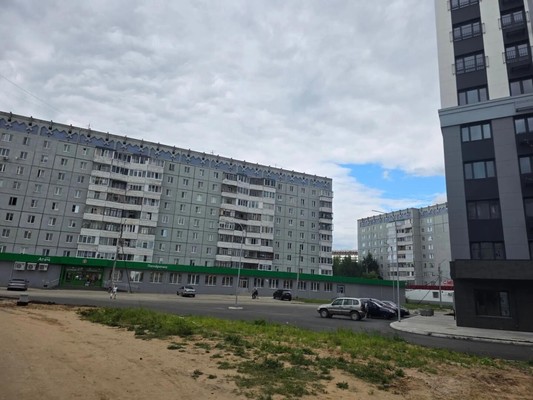 Сдам торговое помещение 100 м2, Петрозаводская ул, 32, Сыктывкар г