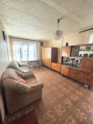 Продам однокомнатную (1-комн.) квартиру, Комарова ул, 17, Зеленодольск г