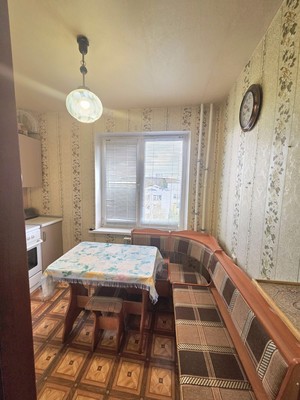Продам однокомнатную (1-комн.) квартиру, Комарова ул, 17, Зеленодольск г