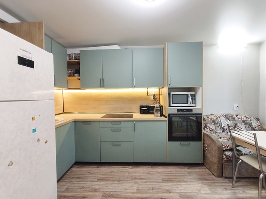 Продам двухкомнатную (2-комн.) квартиру, Андреева пер, 9/4, Ростов-на-Дону г