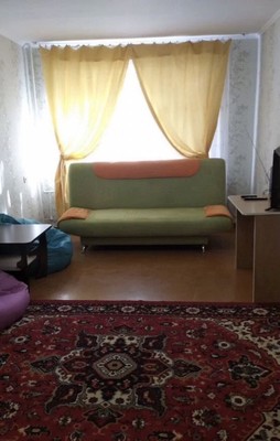 Продам двухкомнатную (2-комн.) квартиру, Кирова пр-кт, 41, Симферополь г