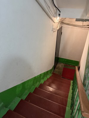 Продам двухкомнатную (2-комн.) квартиру, Кирова пр-кт, 41, Симферополь г