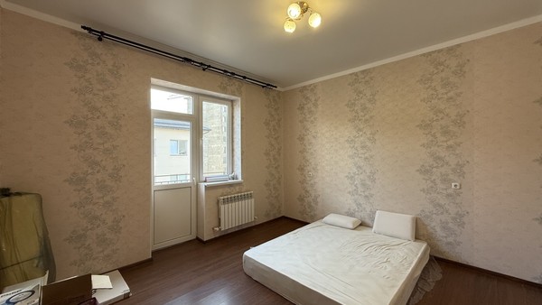 Продам однокомнатную (1-комн.) квартиру, Хужокова ул, 145кг, Нальчик г
