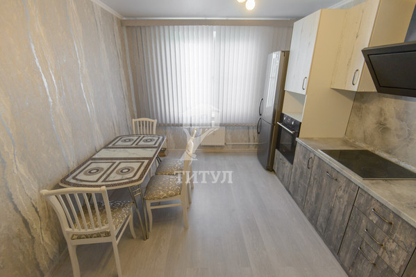 Продам двухкомнатную (2-комн.) квартиру, Александра Печерского ул, 7к3, Ростов-на-Дону г