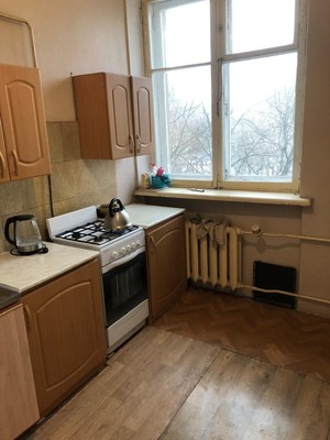 Продам трехкомнатную (3-комн.) квартиру, 2-й Новоподмосковный пер, 10к2, Москва г