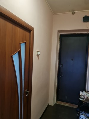 Продам трехкомнатную (3-комн.) квартиру, 2-й Новоподмосковный пер, 10к2, Москва г