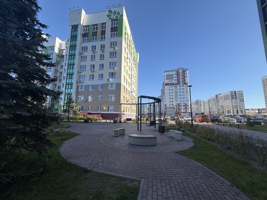 Продам двухкомнатную (2-комн.) квартиру, им А.Ф.Войстроченко ул, 10, Брянск г