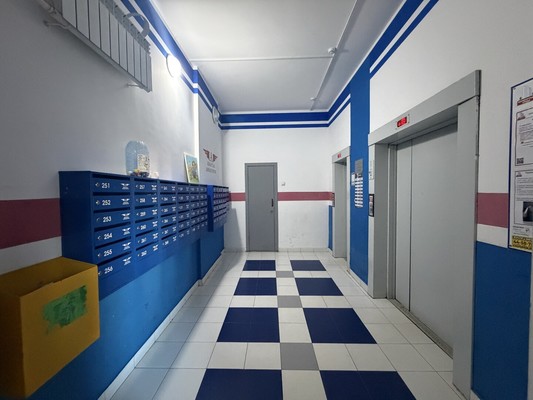 Продам двухкомнатную (2-комн.) квартиру, им А.Ф.Войстроченко ул, 6, Брянск г