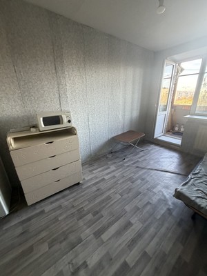 Сдам комнату в 5-комн. квартире, Заводской пр-кт, 38, Колпино г