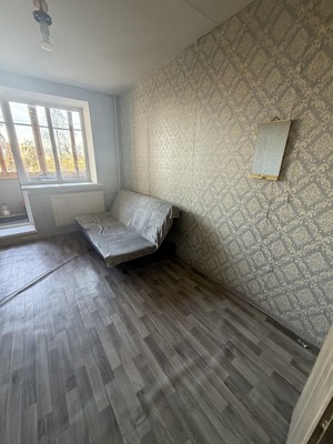 Сдам комнату в 5-комн. квартире, Заводской пр-кт, 38, Колпино г