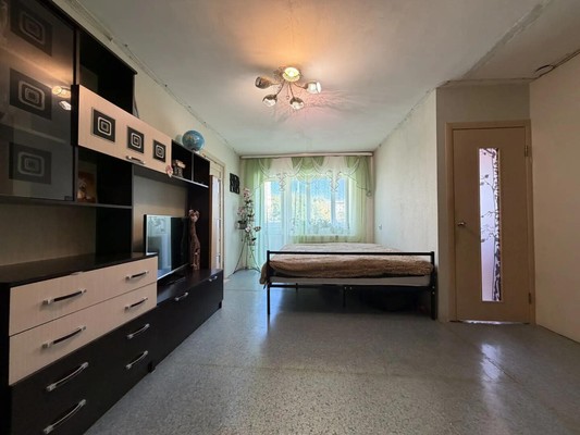 Продам двухкомнатную (2-комн.) квартиру, Постникова ул, 10, Фокино г