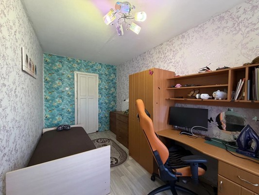 Продам двухкомнатную (2-комн.) квартиру, Постникова ул, 10, Фокино г