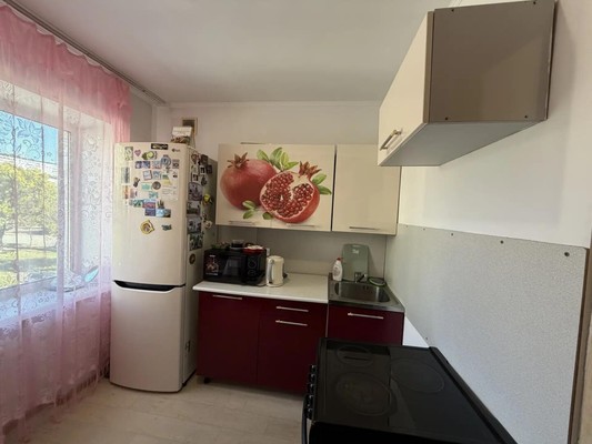 Продам двухкомнатную (2-комн.) квартиру, Постникова ул, 10, Фокино г