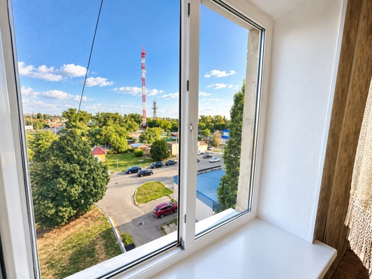 Продам однокомнатную (1-комн.) квартиру, Гоголя ул, 69, Тихорецк г