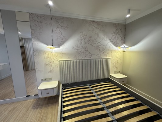 Продам трехкомнатную (3-комн.) квартиру, Калинина ул, 114, Тихорецк г