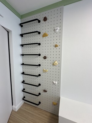 Продам трехкомнатную (3-комн.) квартиру, Калинина ул, 114, Тихорецк г
