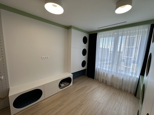 Продам трехкомнатную (3-комн.) квартиру, Калинина ул, 114, Тихорецк г