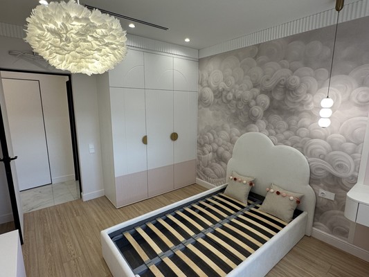 Продам трехкомнатную (3-комн.) квартиру, Калинина ул, 114, Тихорецк г