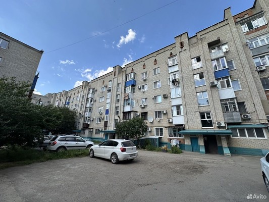 Продам трехкомнатную (3-комн.) квартиру, Гоголя ул, 69, Тихорецк г