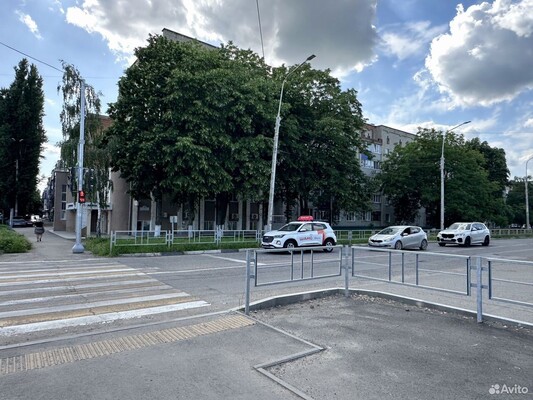 Продам трехкомнатную (3-комн.) квартиру, Гоголя ул, 69, Тихорецк г