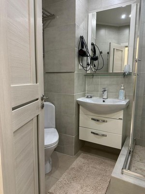 Продам однокомнатную (1-комн.) квартиру, Лавриненко ул, 3кА, Москва г