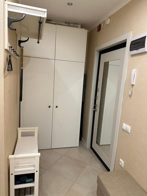 Продам однокомнатную (1-комн.) квартиру, Лавриненко ул, 3кА, Москва г