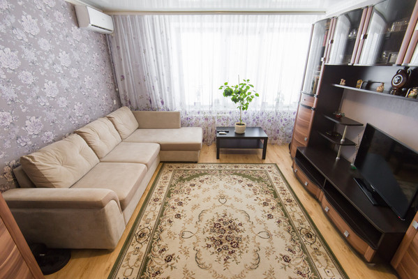 Продам трехкомнатную (3-комн.) квартиру, Космонавтов пр-кт, 9, Ростов-на-Дону г